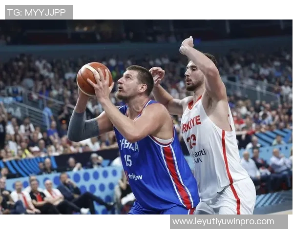 约基奇再展全能身手三节砍下20分10助攻8篮板全场贡献24分13助8板